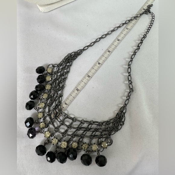 Older gunmetal gray chain mail style drippy necklace - Picture 4 of 4